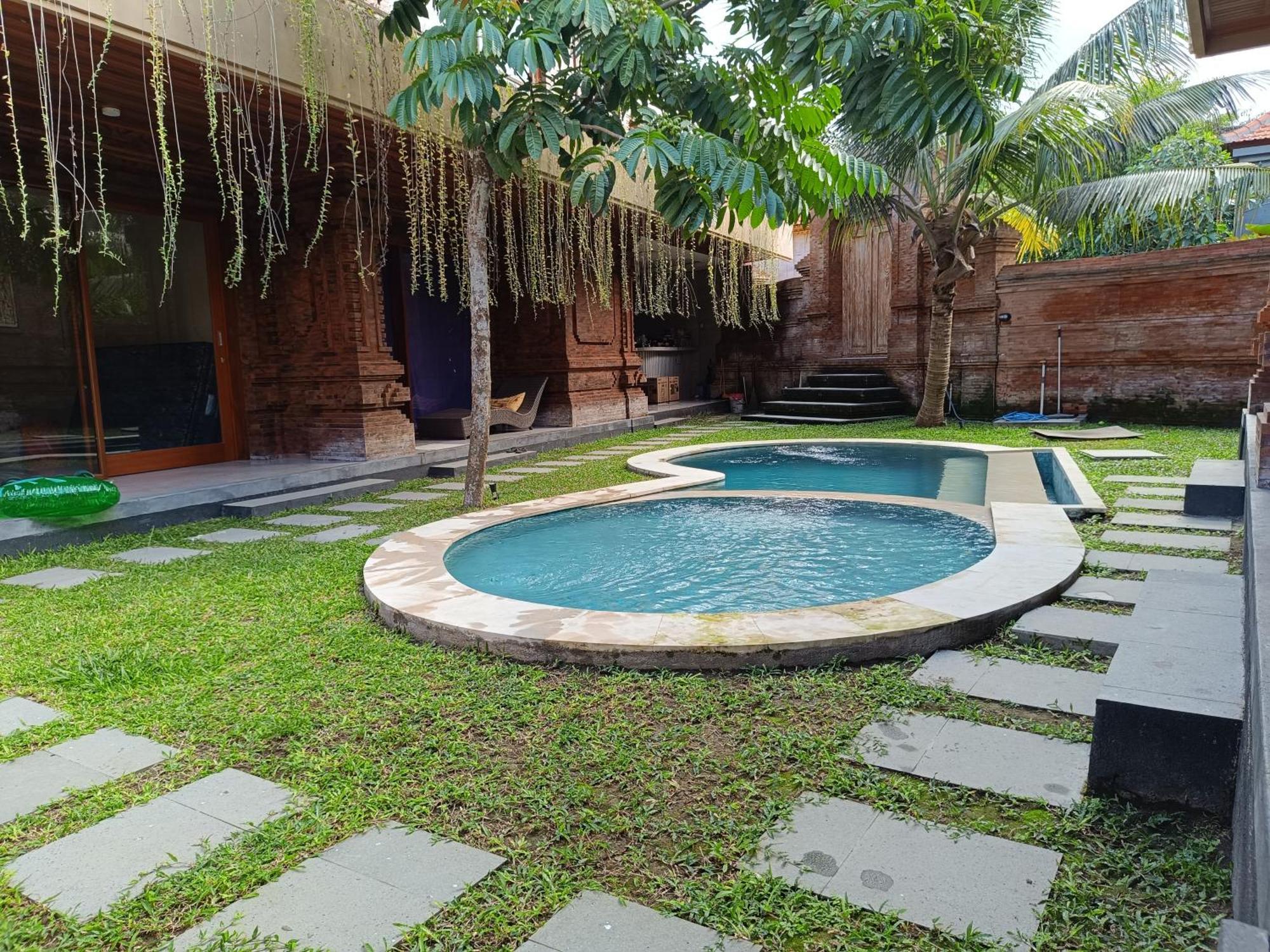 Villa D'carik Bali *